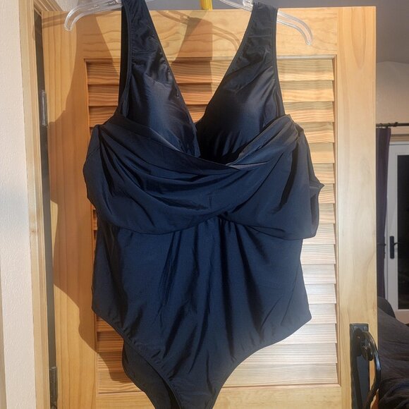 One Piece Bathing Suit Asymmetrical Skirt - Picture 4 of 7